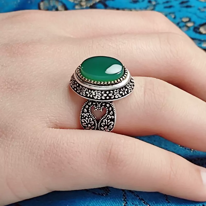 انگشتر عقیق سبز رکاب سنتی