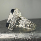 انگشتر مردانه نقره قلم زنی عقیق مشکی