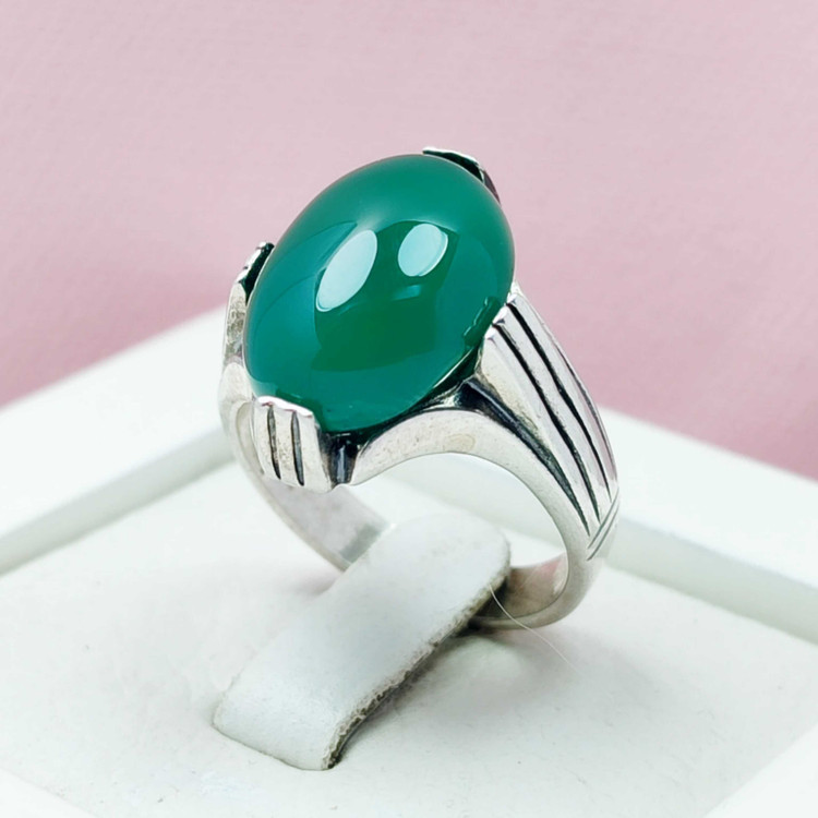 انگشتر مردانه عقیق سبز مدل شیاری