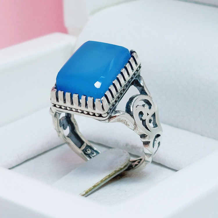 انگشتر رهبری مردانه نقره عقیق آبی عیار ۹۲۵