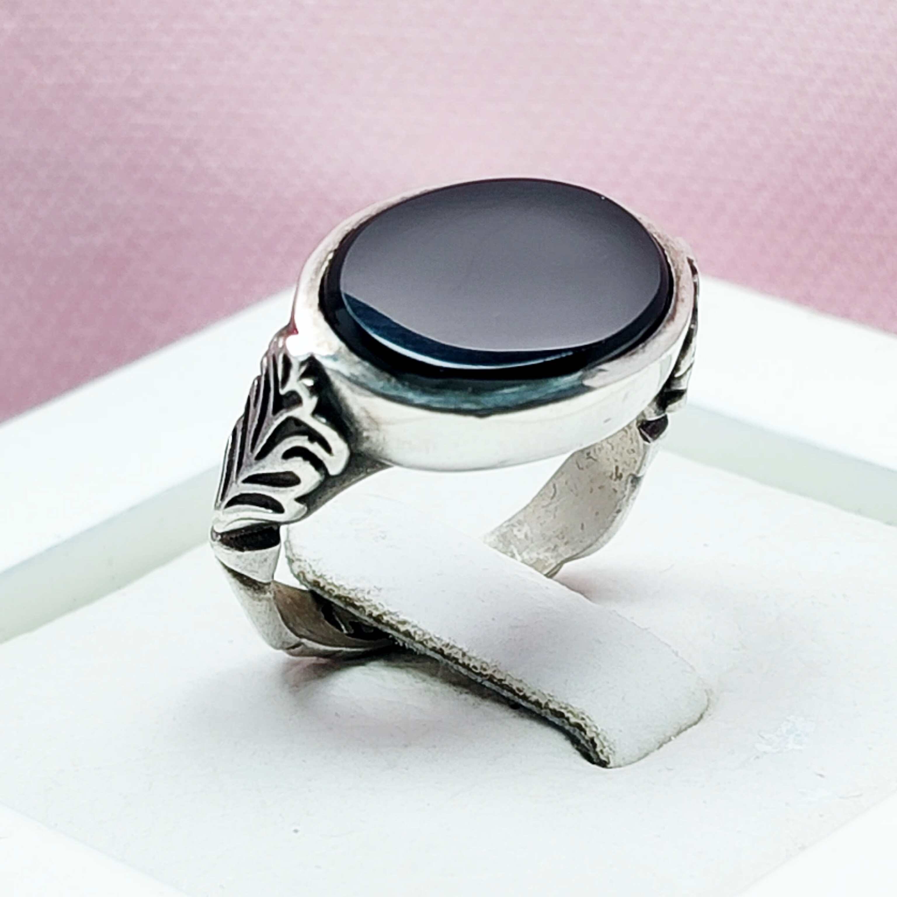 انگشتر مردانه عقیق سیاه ظریف خاص جوان پسند