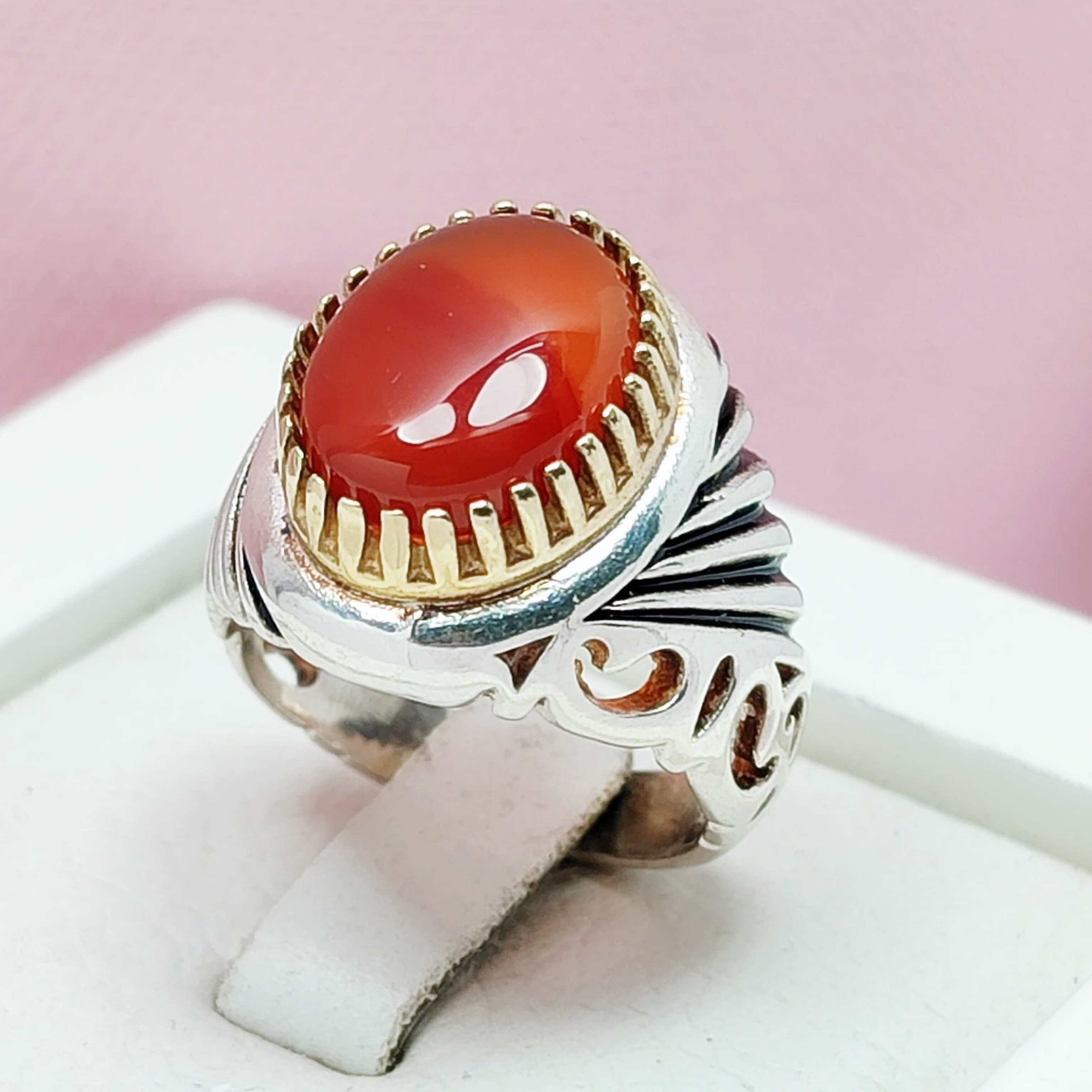 انگشتر مردانه عقیق سرخ یمانی خوشرنگ