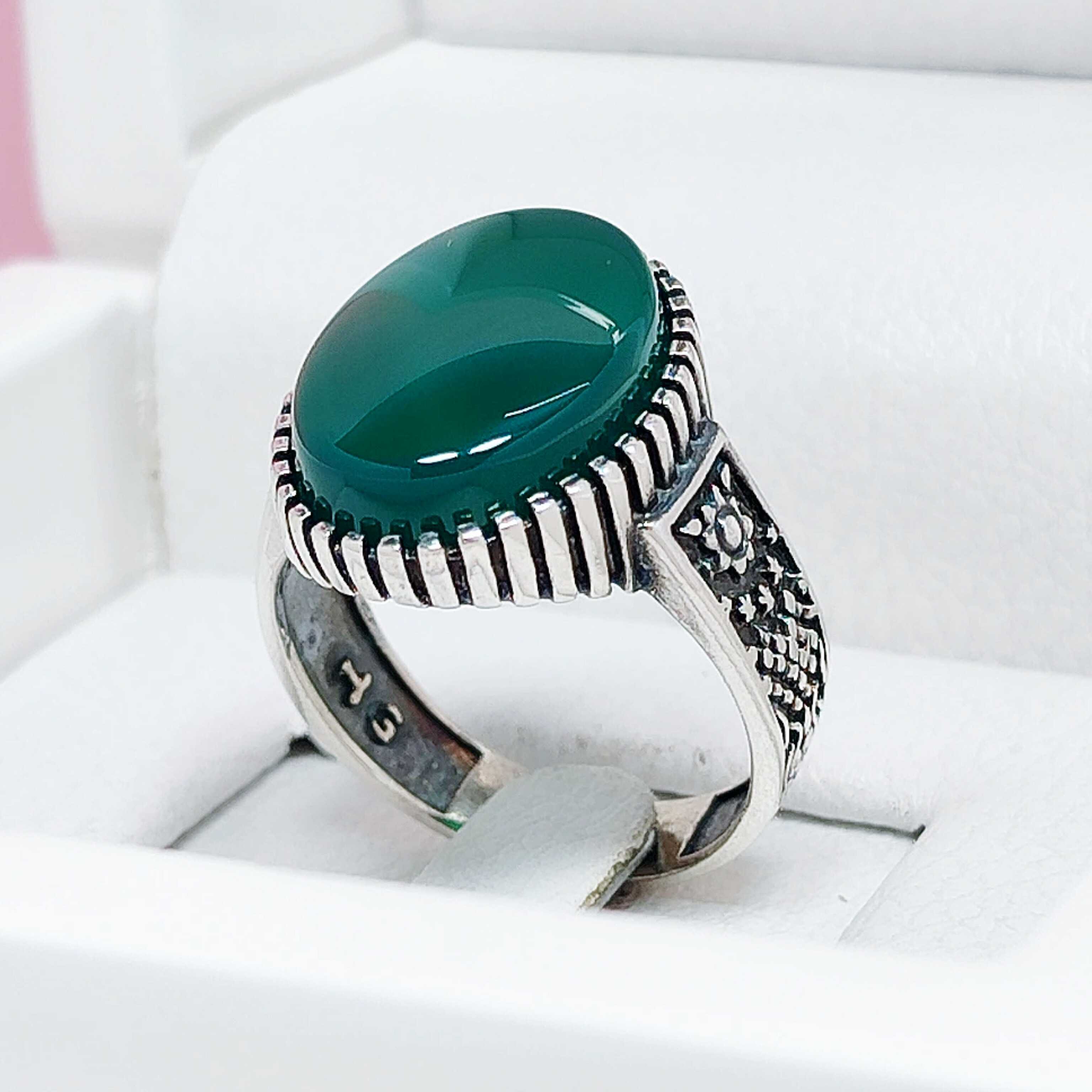 انگشتر مردانه نقره عقیق سبز رنگ تیره