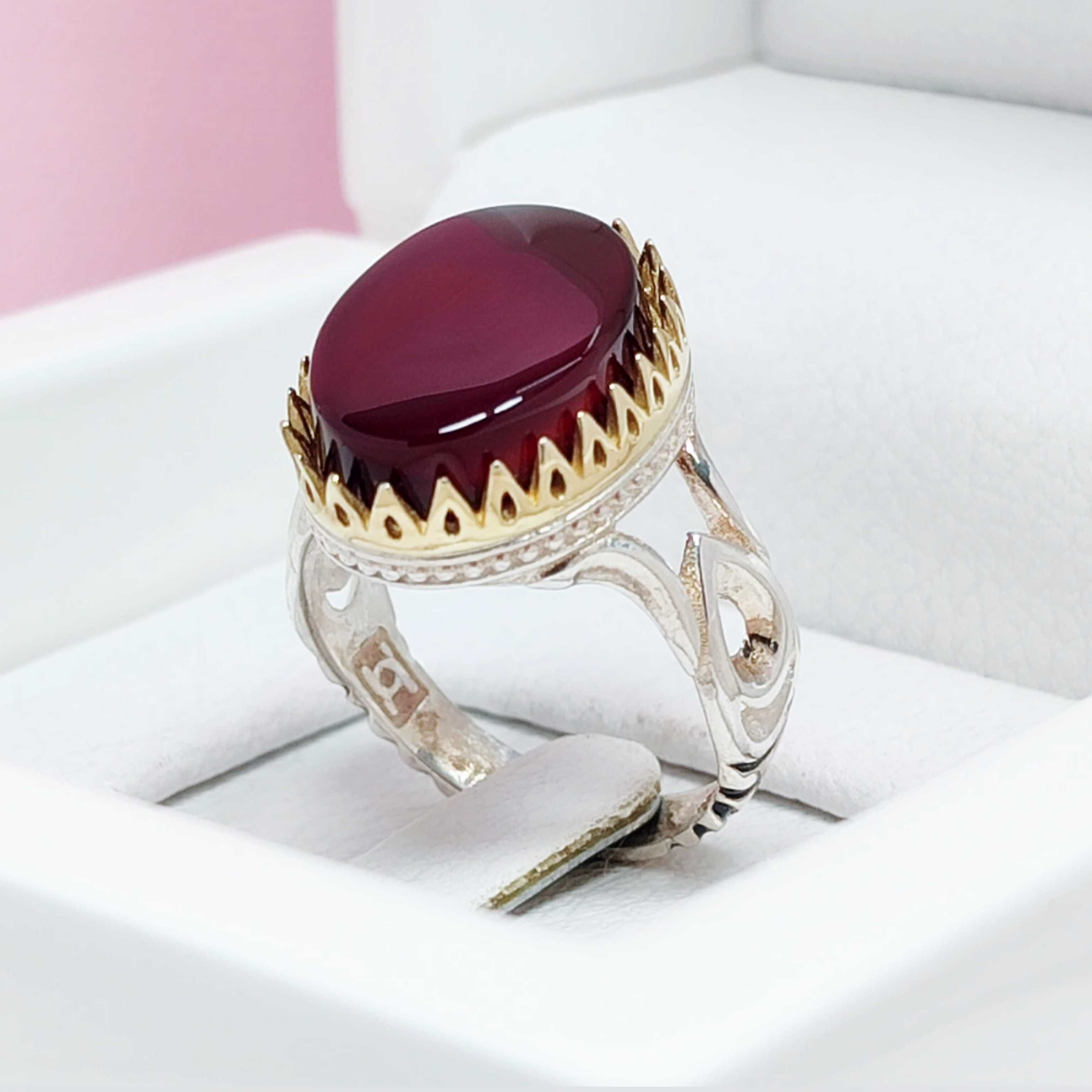 انگشتر ظریف مردانه عقیق سرخ خراسانی مدل اشکی