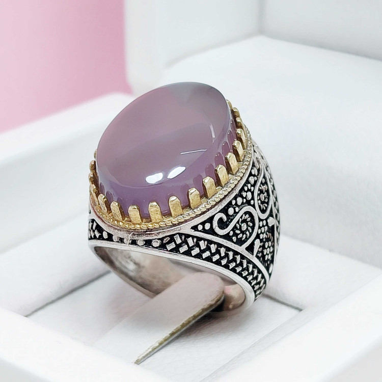 انگشتر عقیق سوسنی یمنی خوش رنگ و خوش تراش