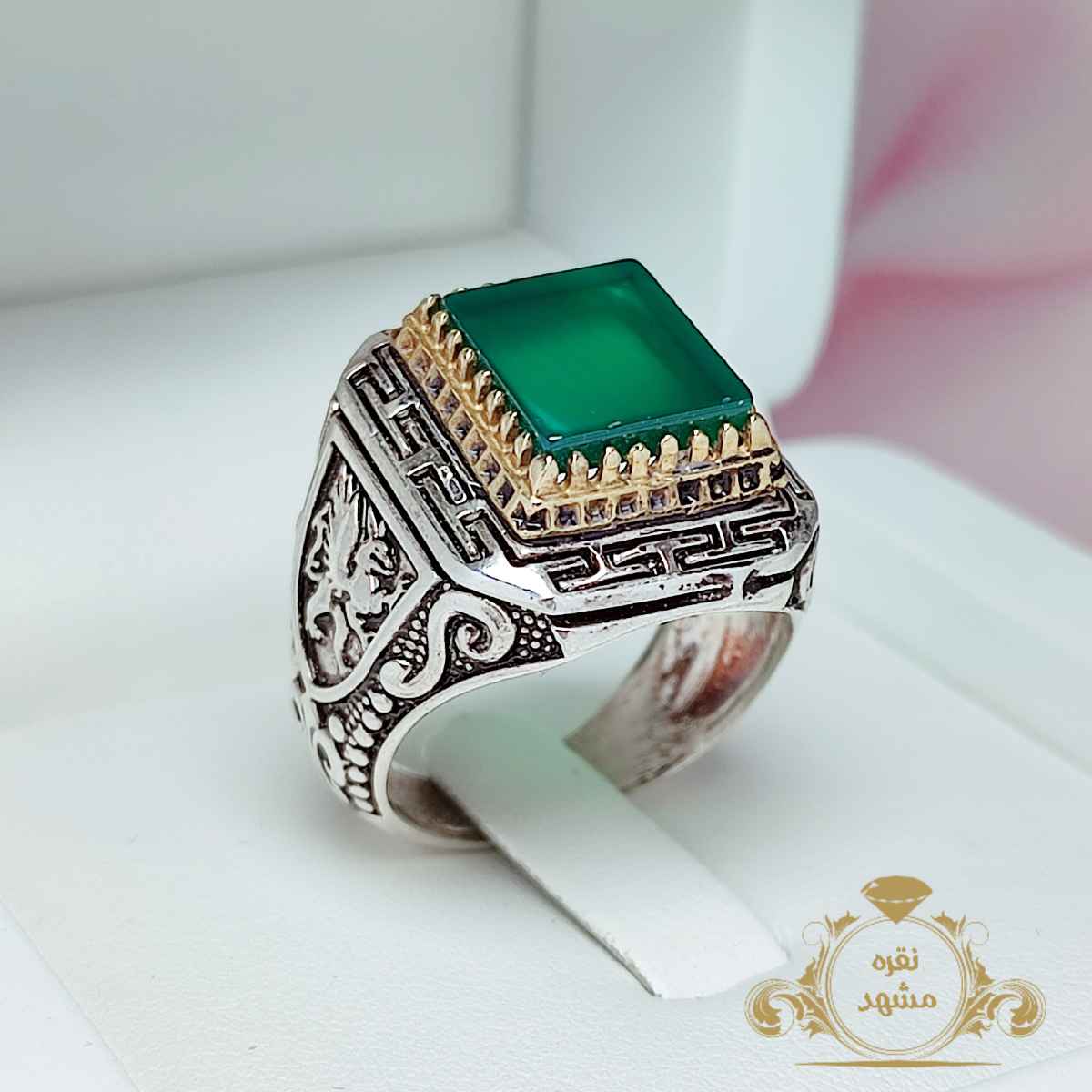 انگشتر مردانه عقیق سبز معدنی مدل پژو