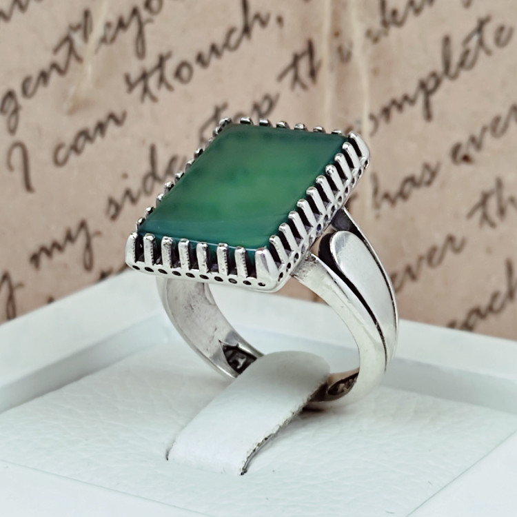 انگشتر نقره مردانه عقیق سبز پا اردکی چهارگوش