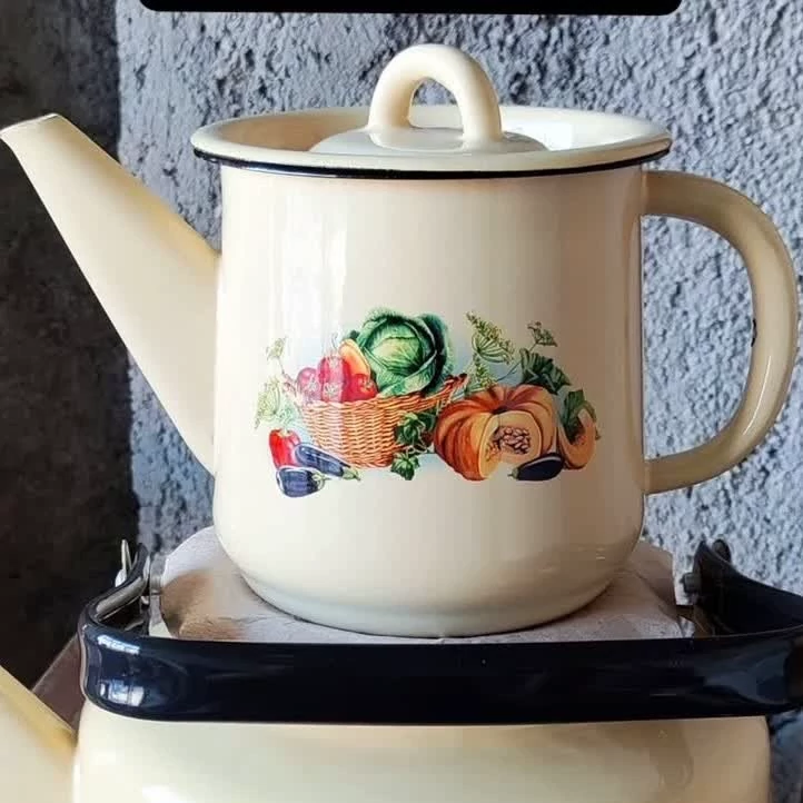 قوری لعابی